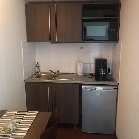 Studio Privatif Dans Hotel Residence Nimes Gare Dış mekan fotoğraf